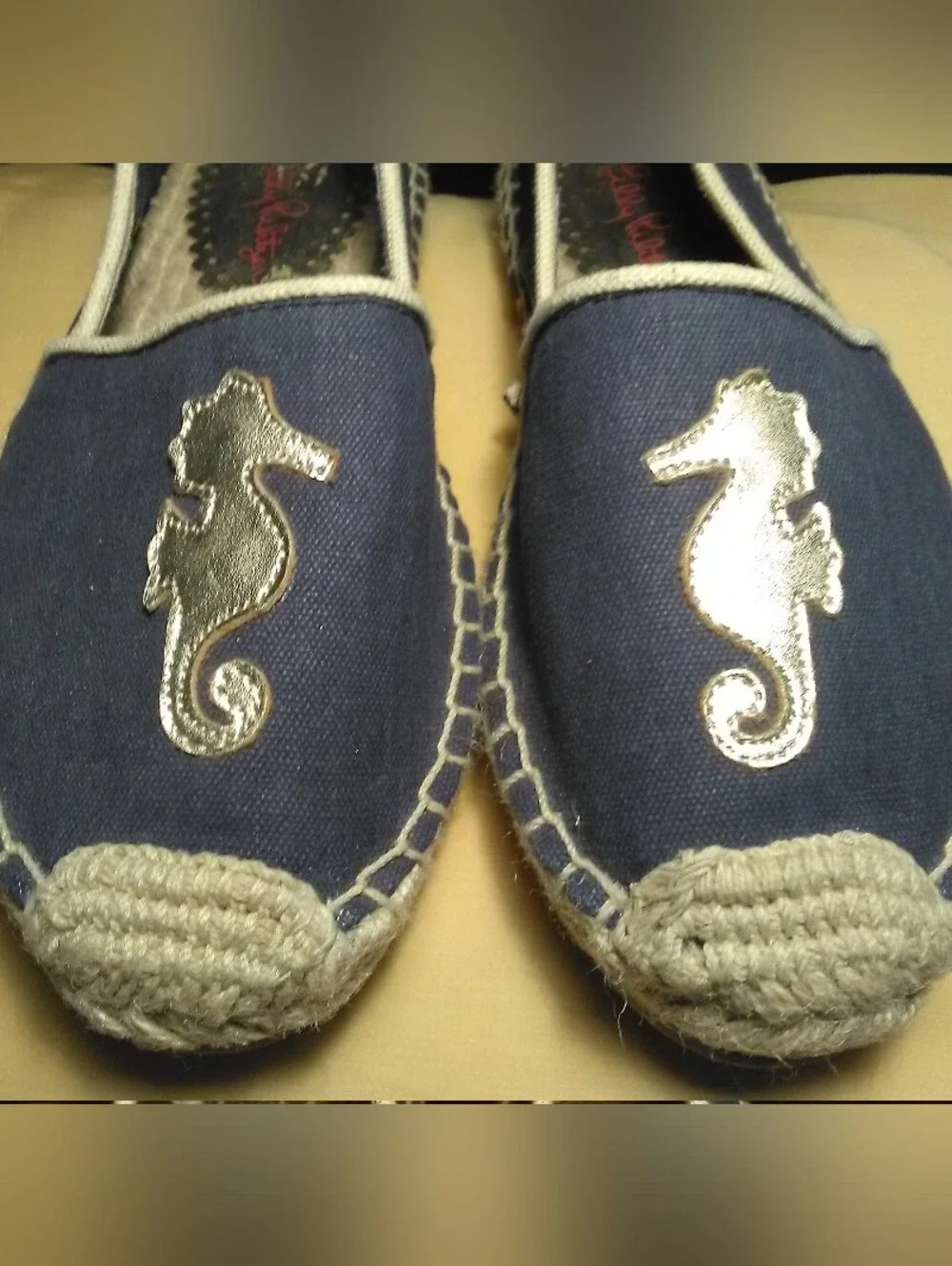 Lk New LILLY PULITZER Navy Espadrille Slip-Ons GOLD Seahorse SZ. 8